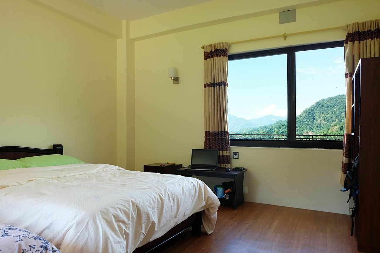 Green Hills Yoga Retreat Pokhara Exterior foto